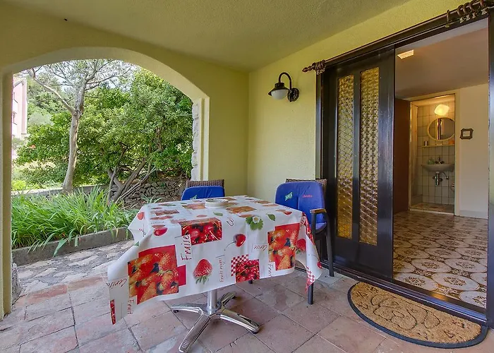 Apartment Nada Veli Losinj